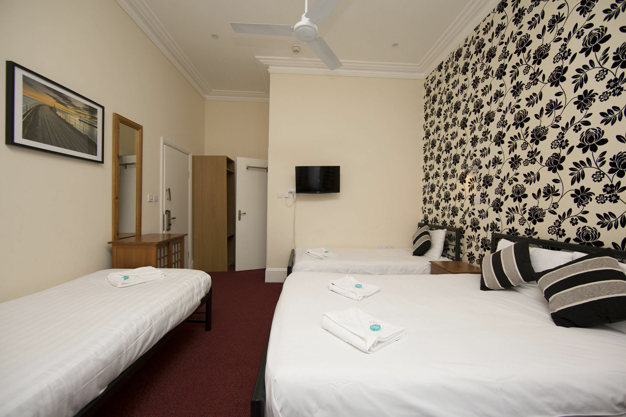 Royal London Hotel By Saba Exterior photo